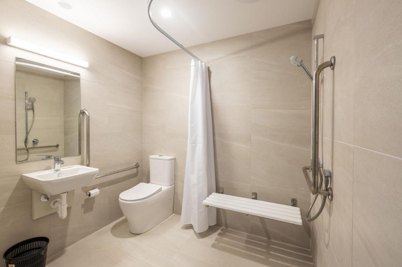 Manha Hotel Auckland Airport Eksteriør billede