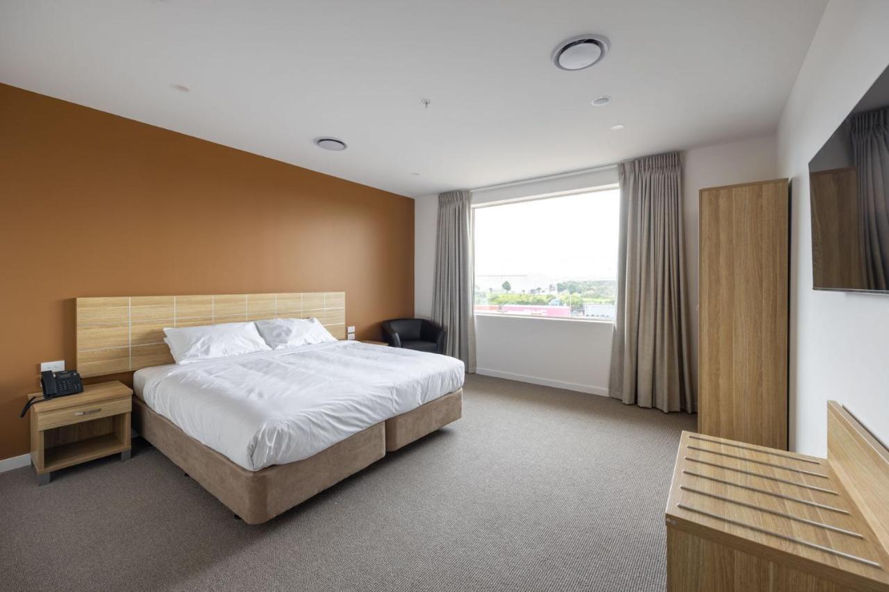Manha Hotel Auckland Airport Eksteriør billede