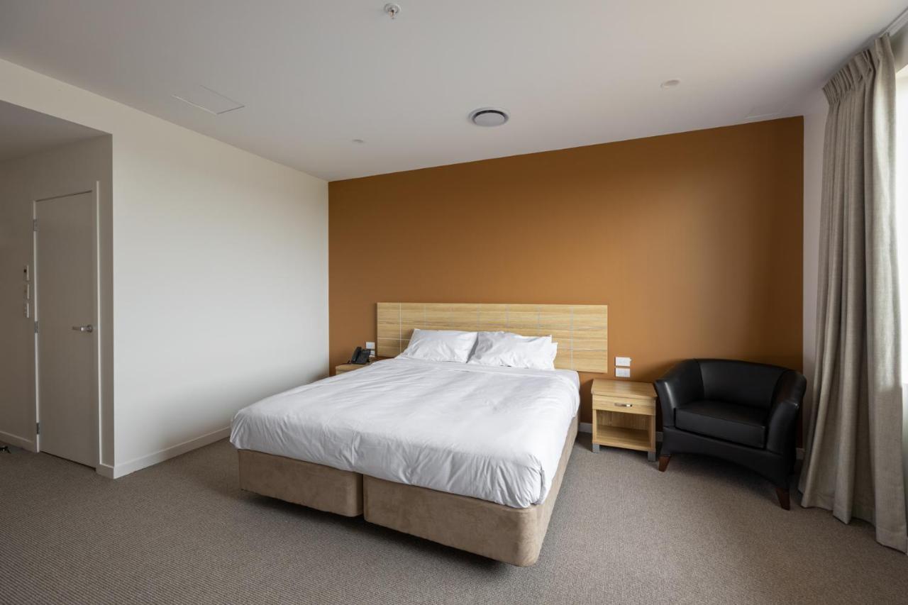 Manha Hotel Auckland Airport Eksteriør billede